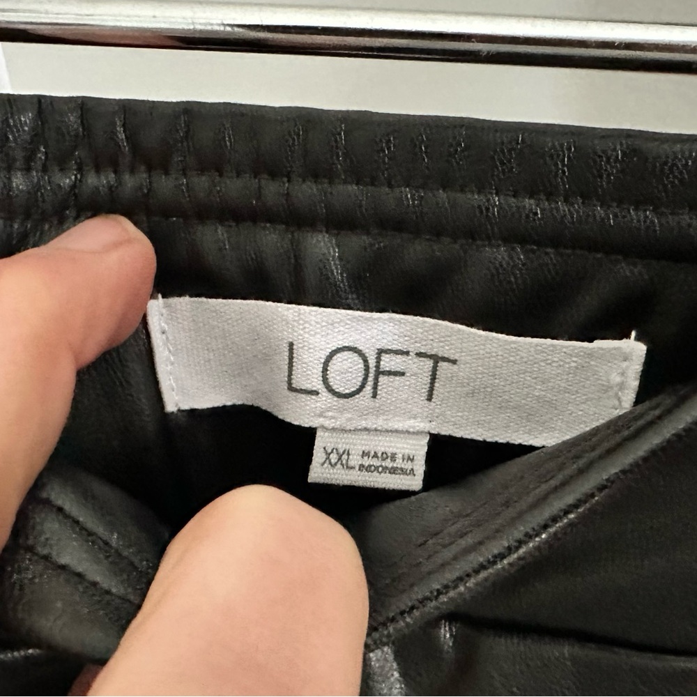 LOFT - vegan leather leggings, size XXL